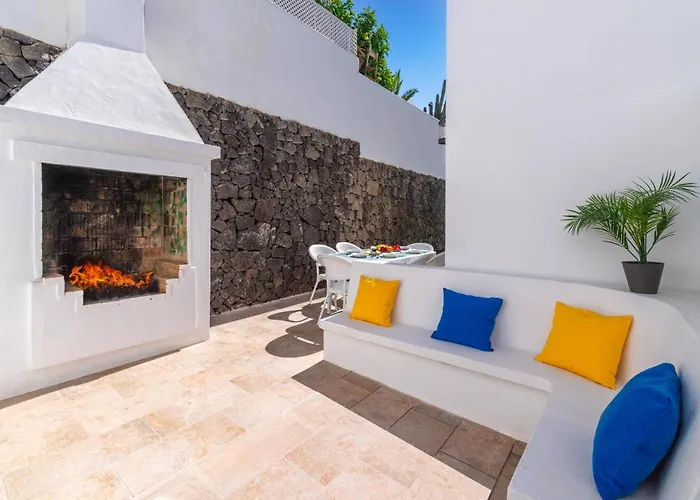 Karina By Vila Puerto del Carmen (Lanzarote)